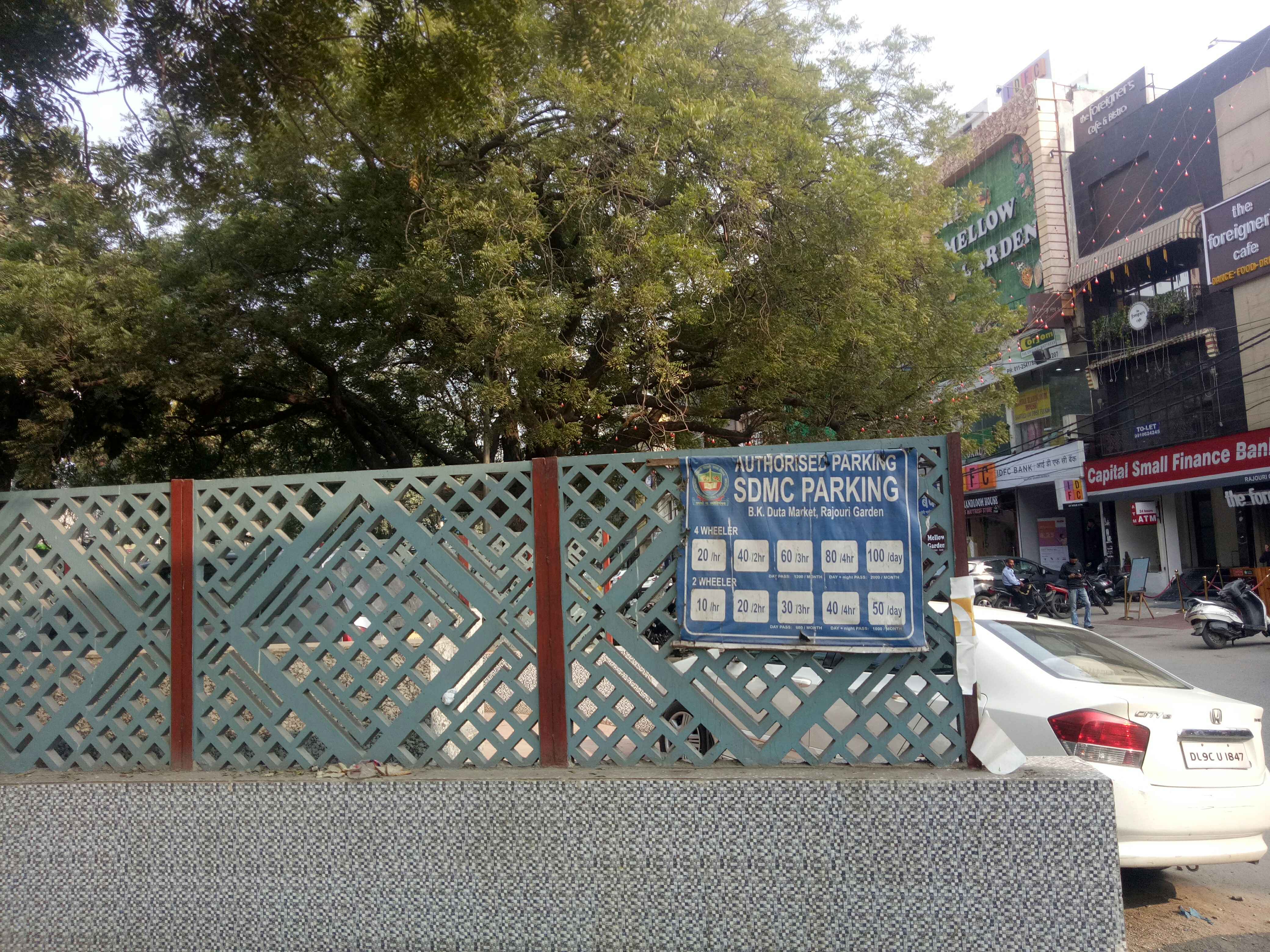 b k dutta market rajouri garden parking