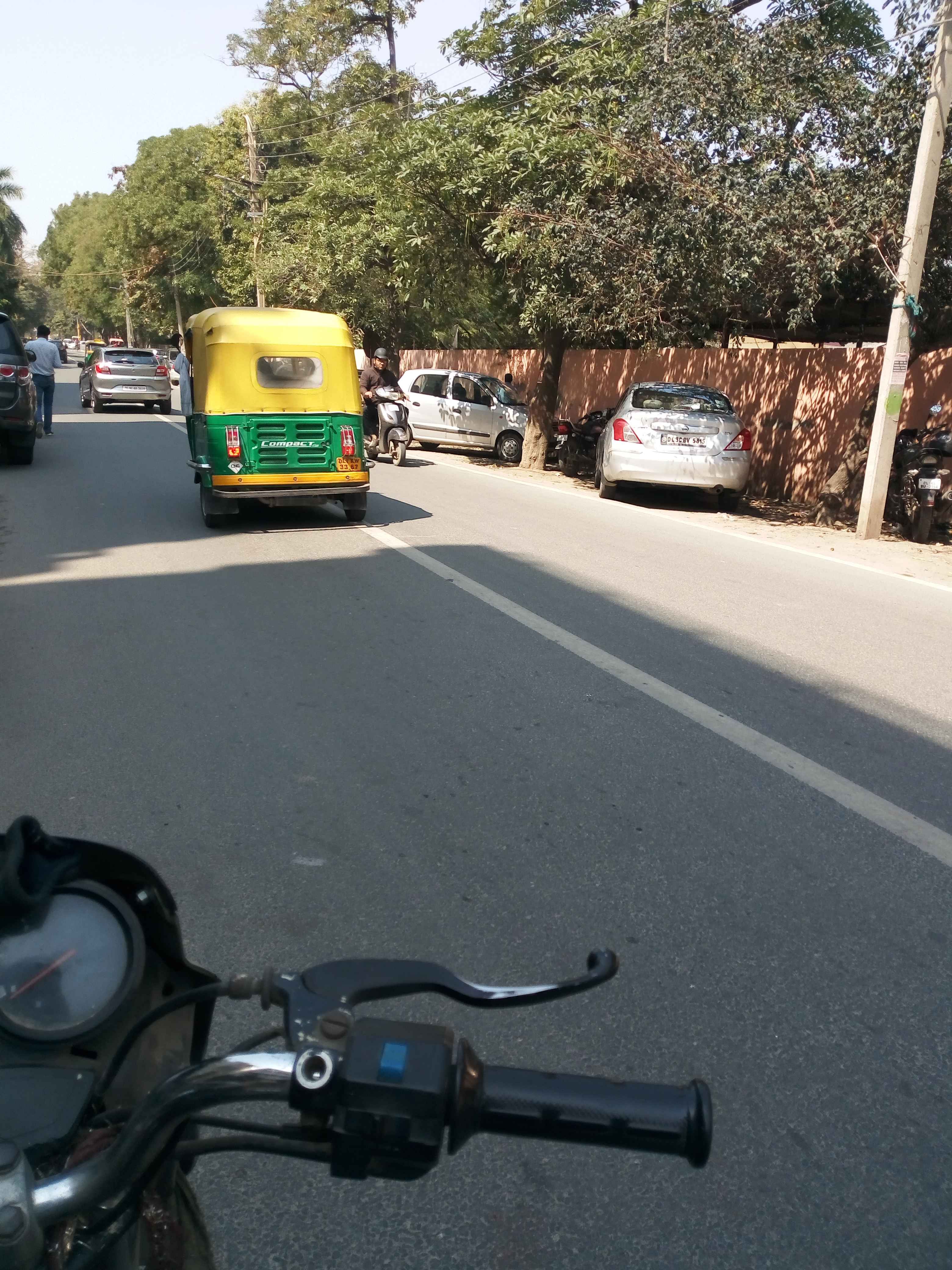 d 60  defence colony parking In Delhi
