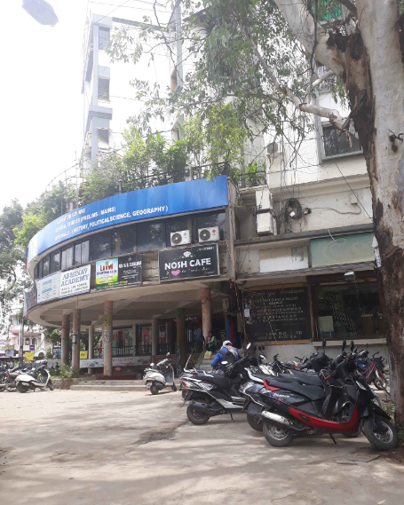 Kiran kunj parking