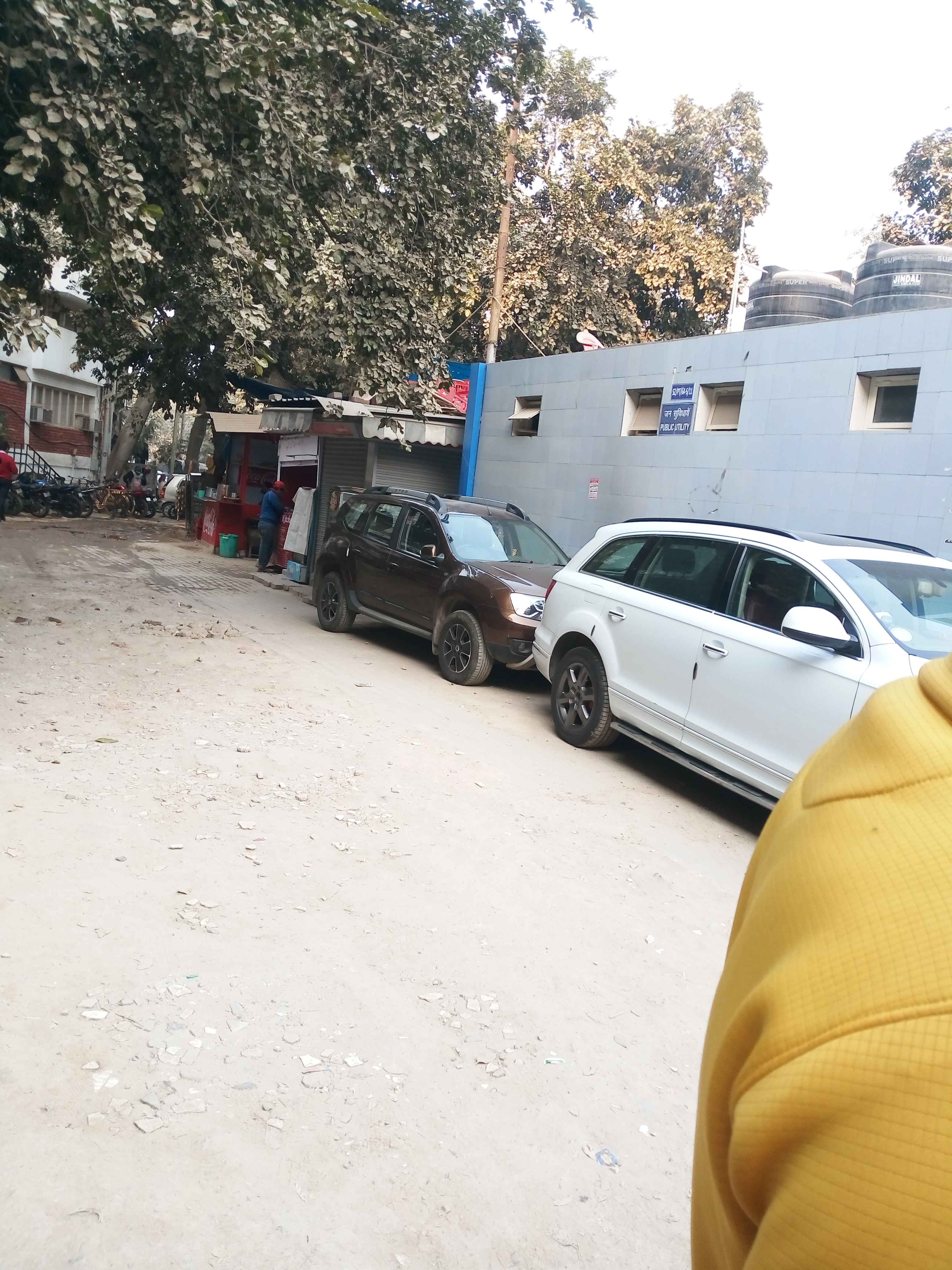 vasant vihar pvr back side parking