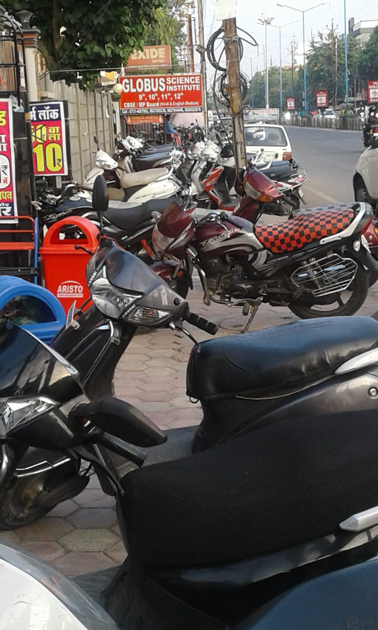56 hazzar parking In Indore