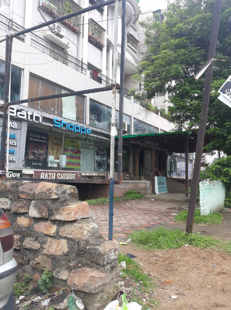 Amar sajjan tower parking