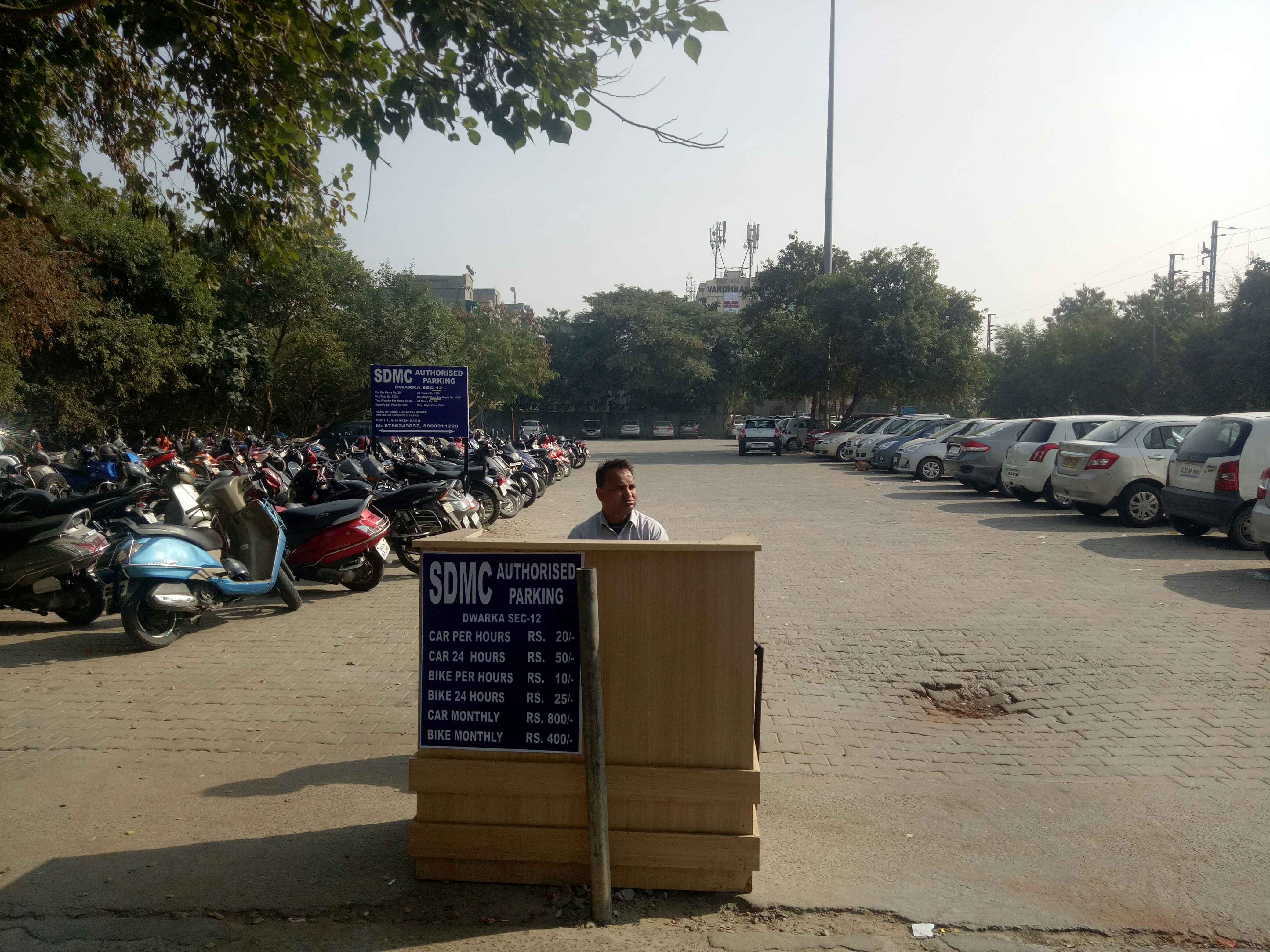 dwarka sector 12 metro parking