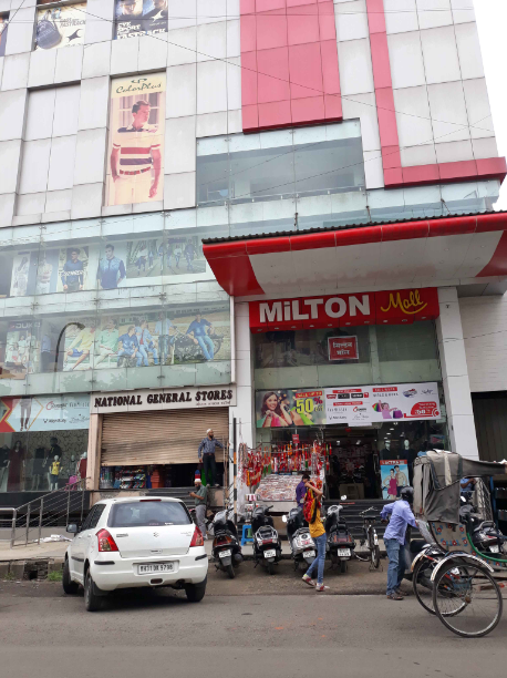 miltan mall parking