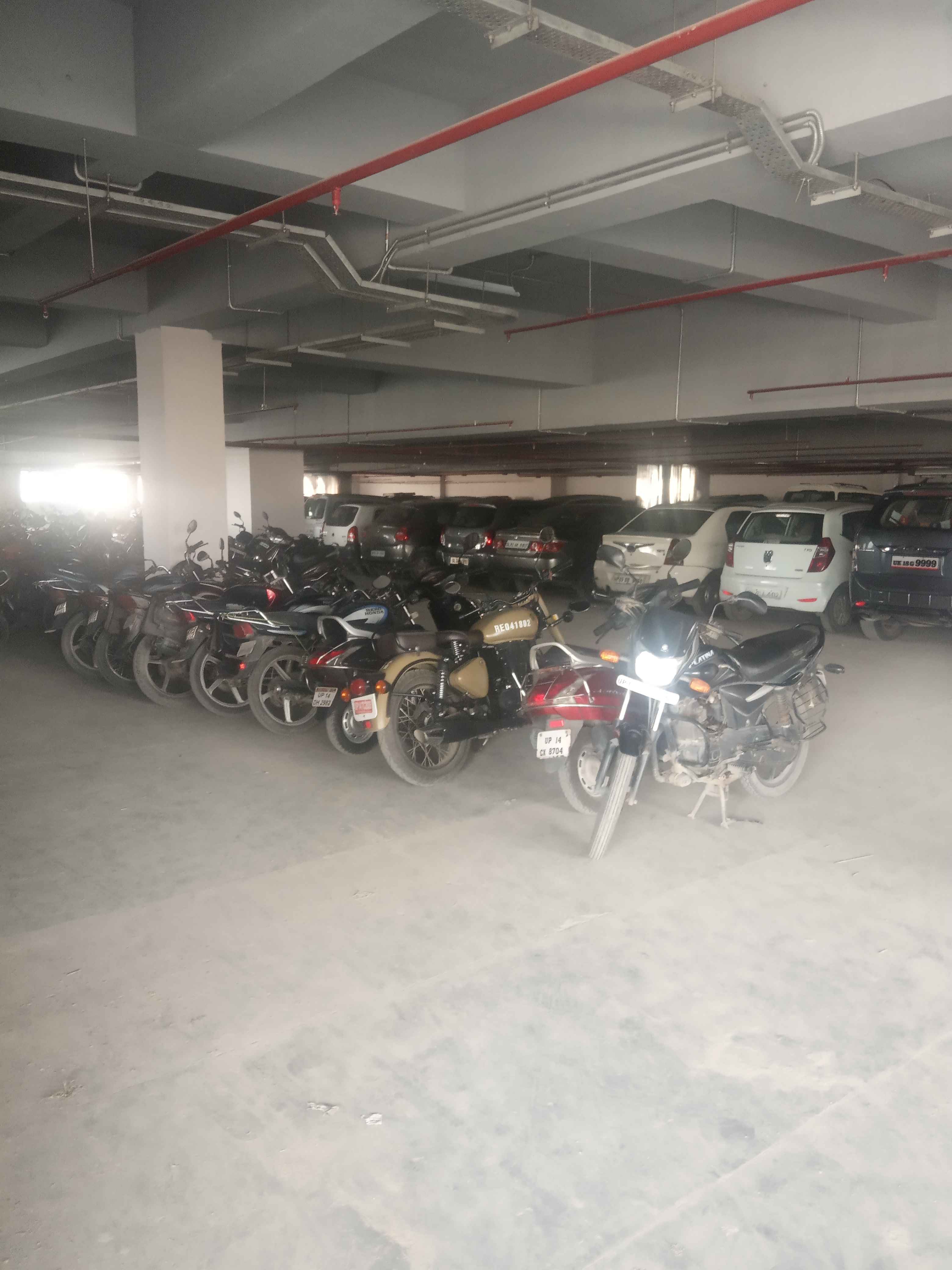 hindon river metro station parking In Ghaziabad