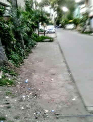 taste mess and hostel parking