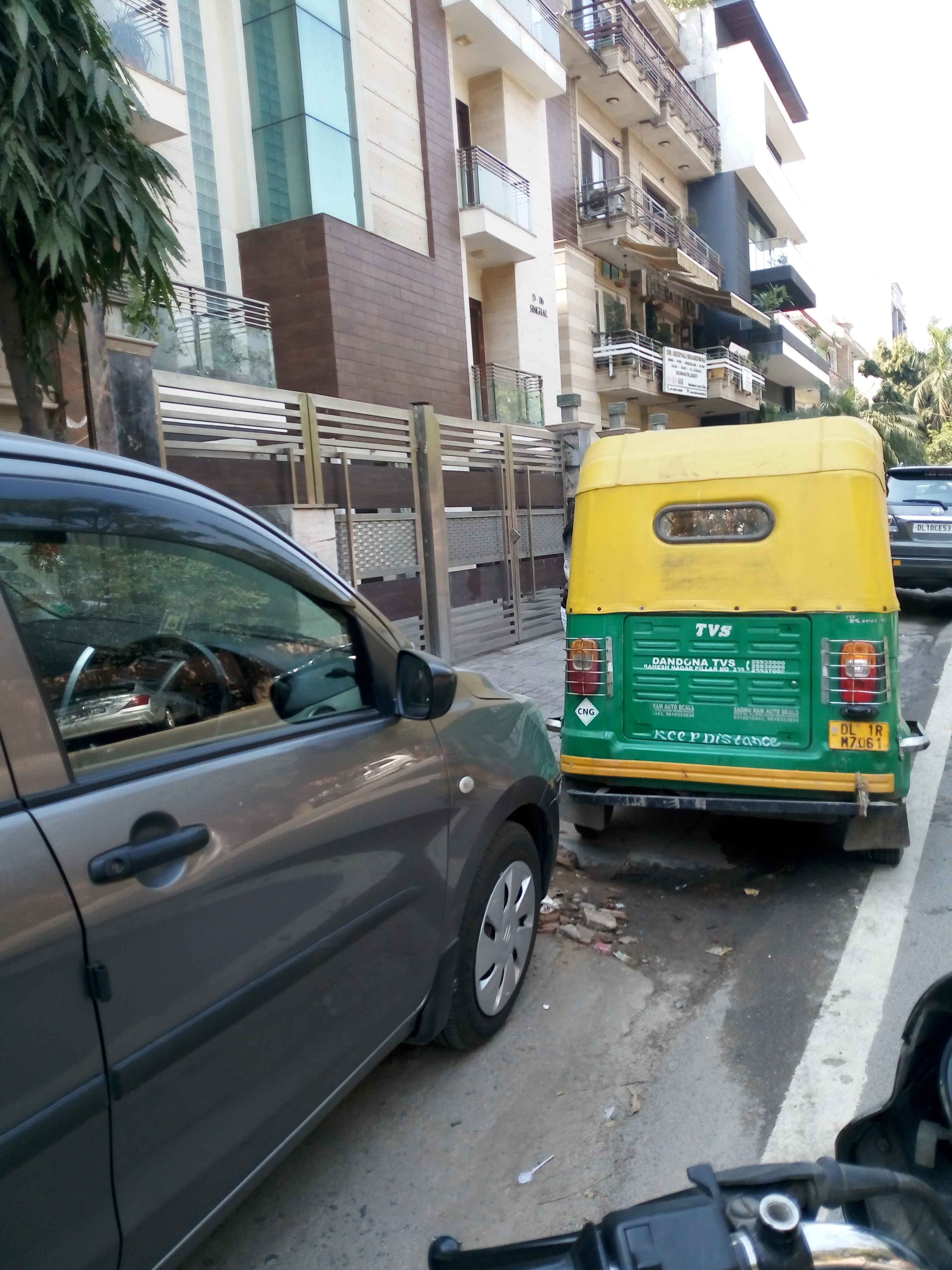 D 60  Defence Colony Parking