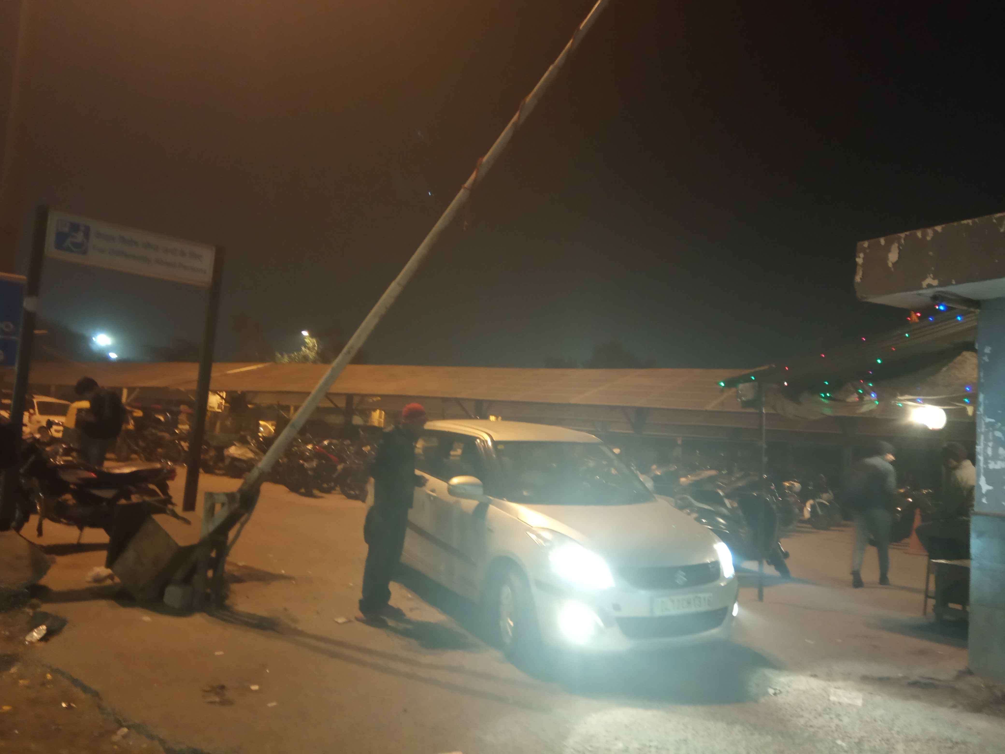 Tughlakabad metro station parking gate no 1