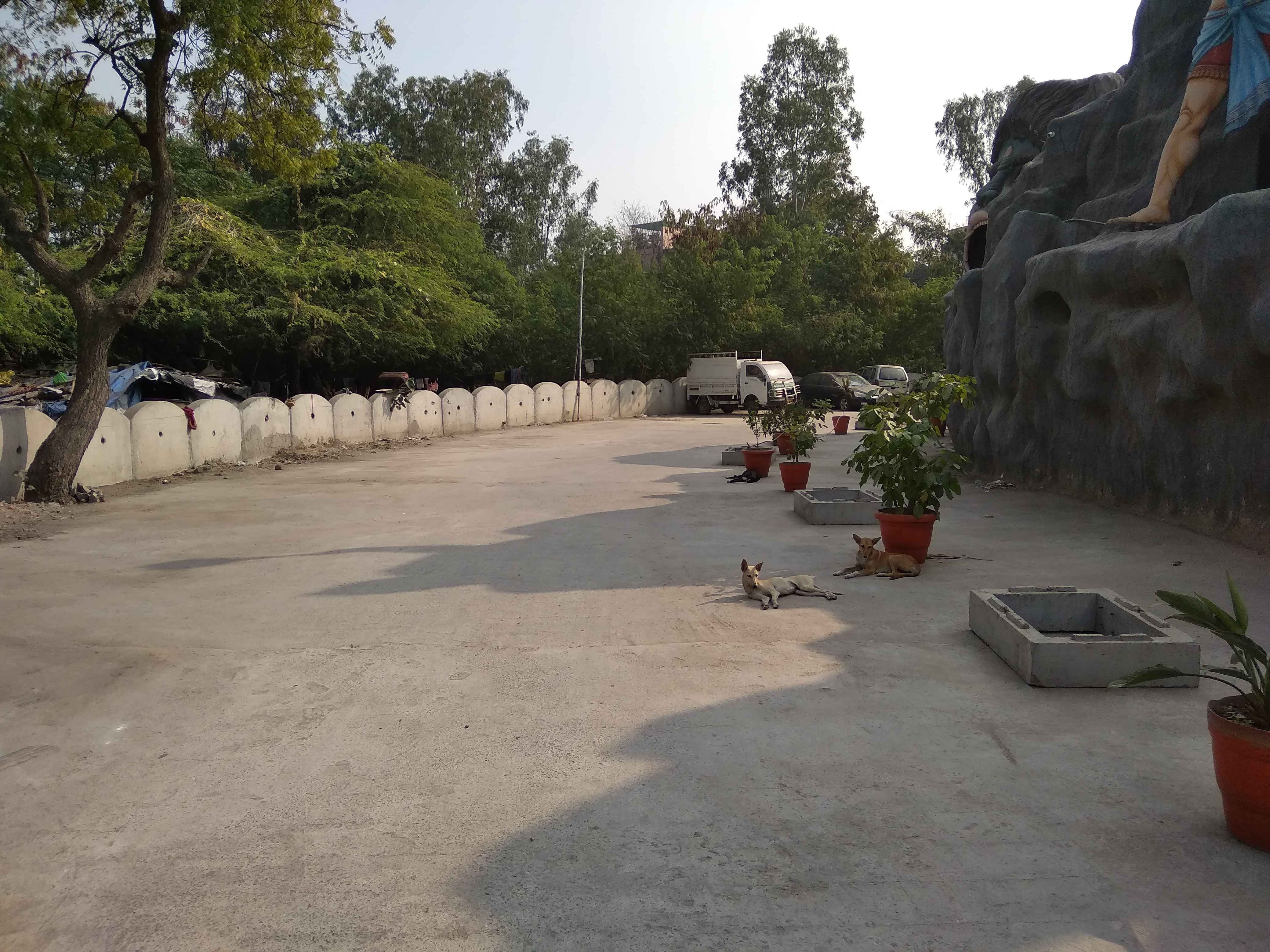 ndmc ramesh nagar parking near hanuman mandir In Delhi