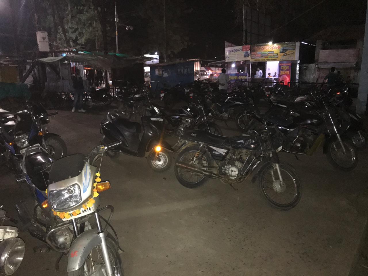 Sardar Vishnu Singh Gaud Betul Bus Stand Parking In Betul