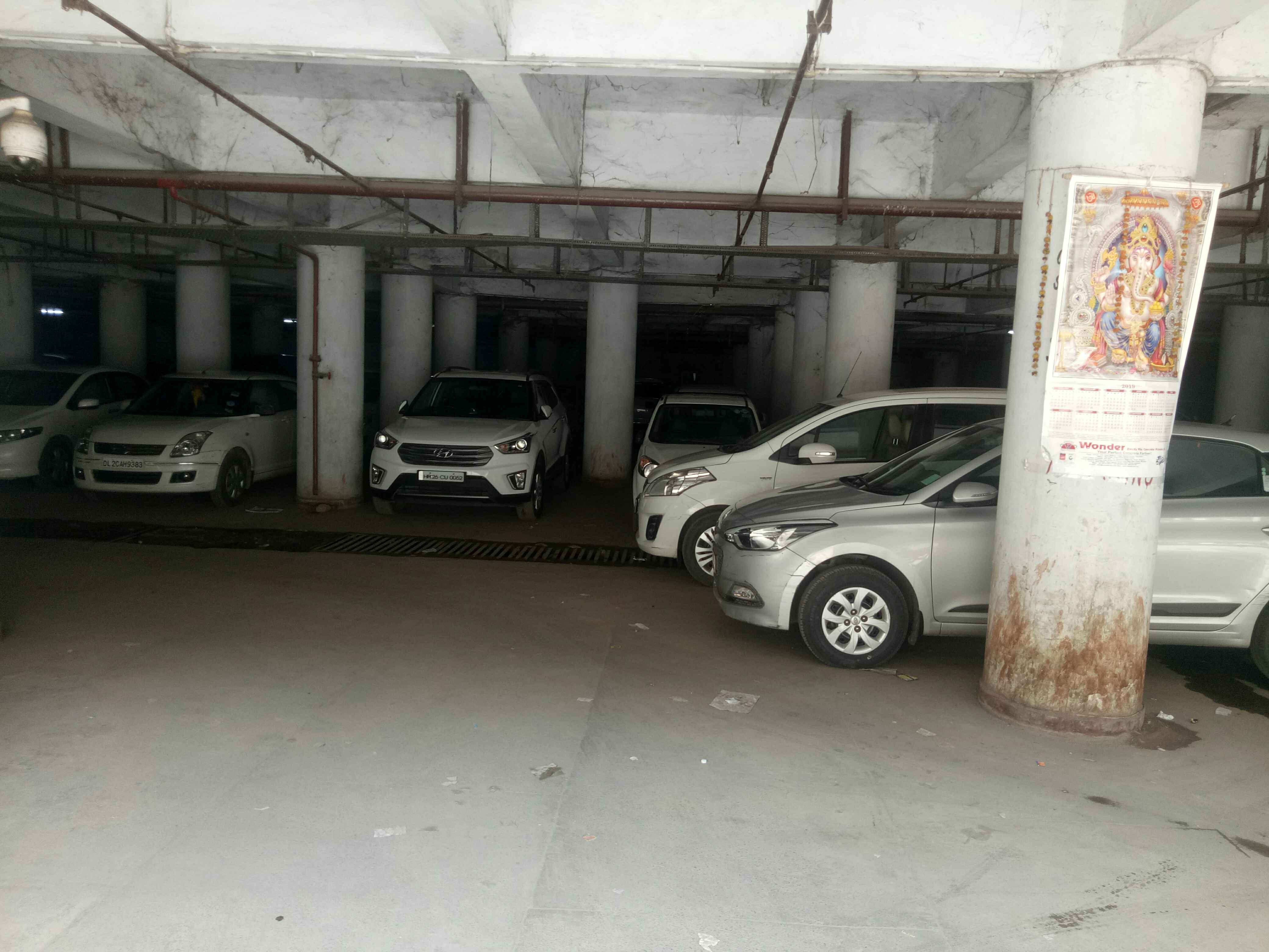 DC Janakpuri basement number 7 parking