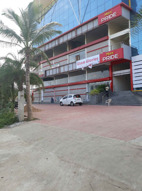 max pride parking