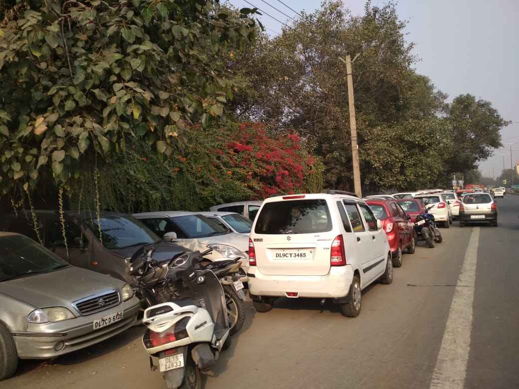 ndmc parking ctc mall In Delhi