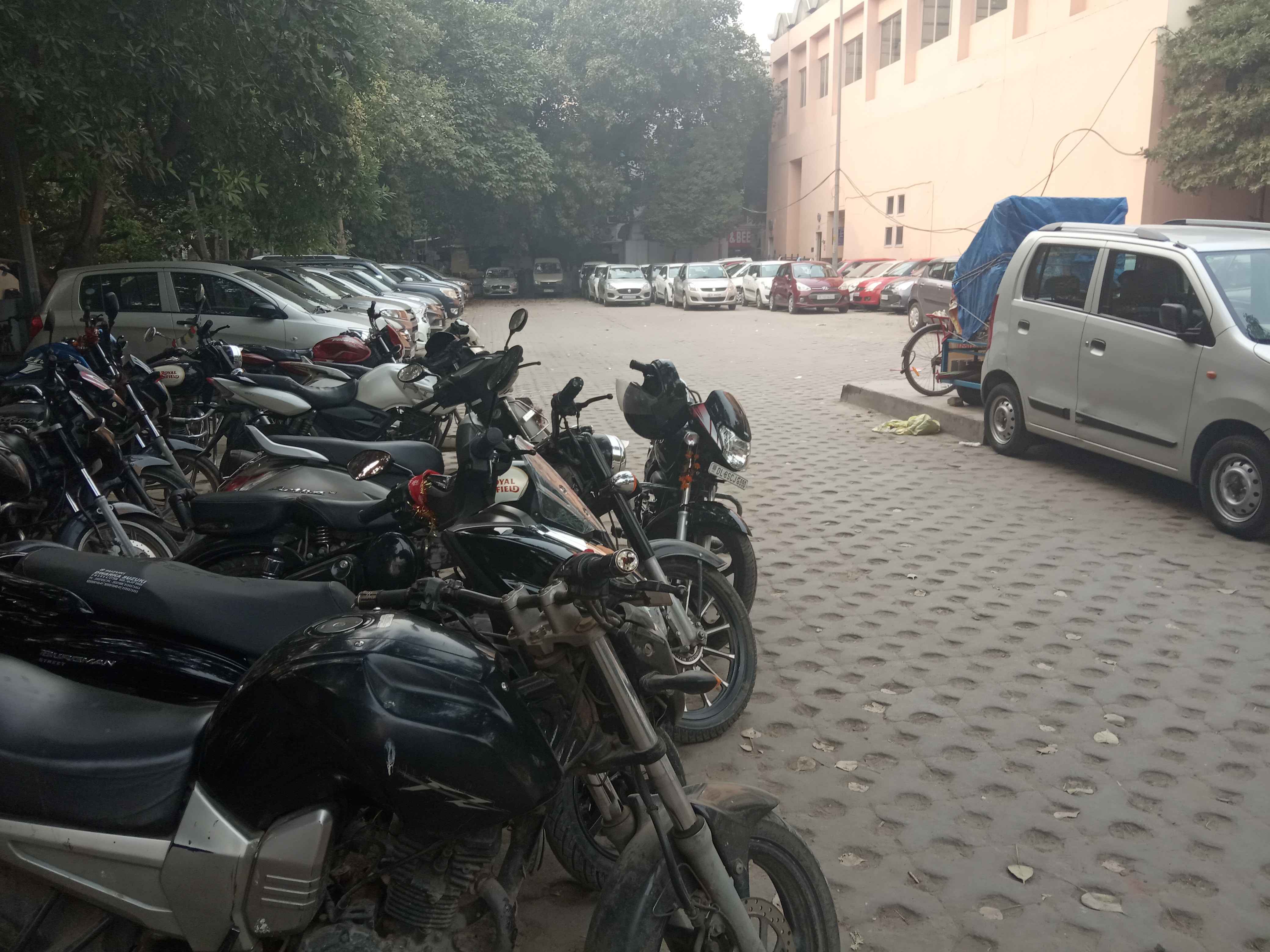 patel nagar metro station parking gate no 5 In New Delhi