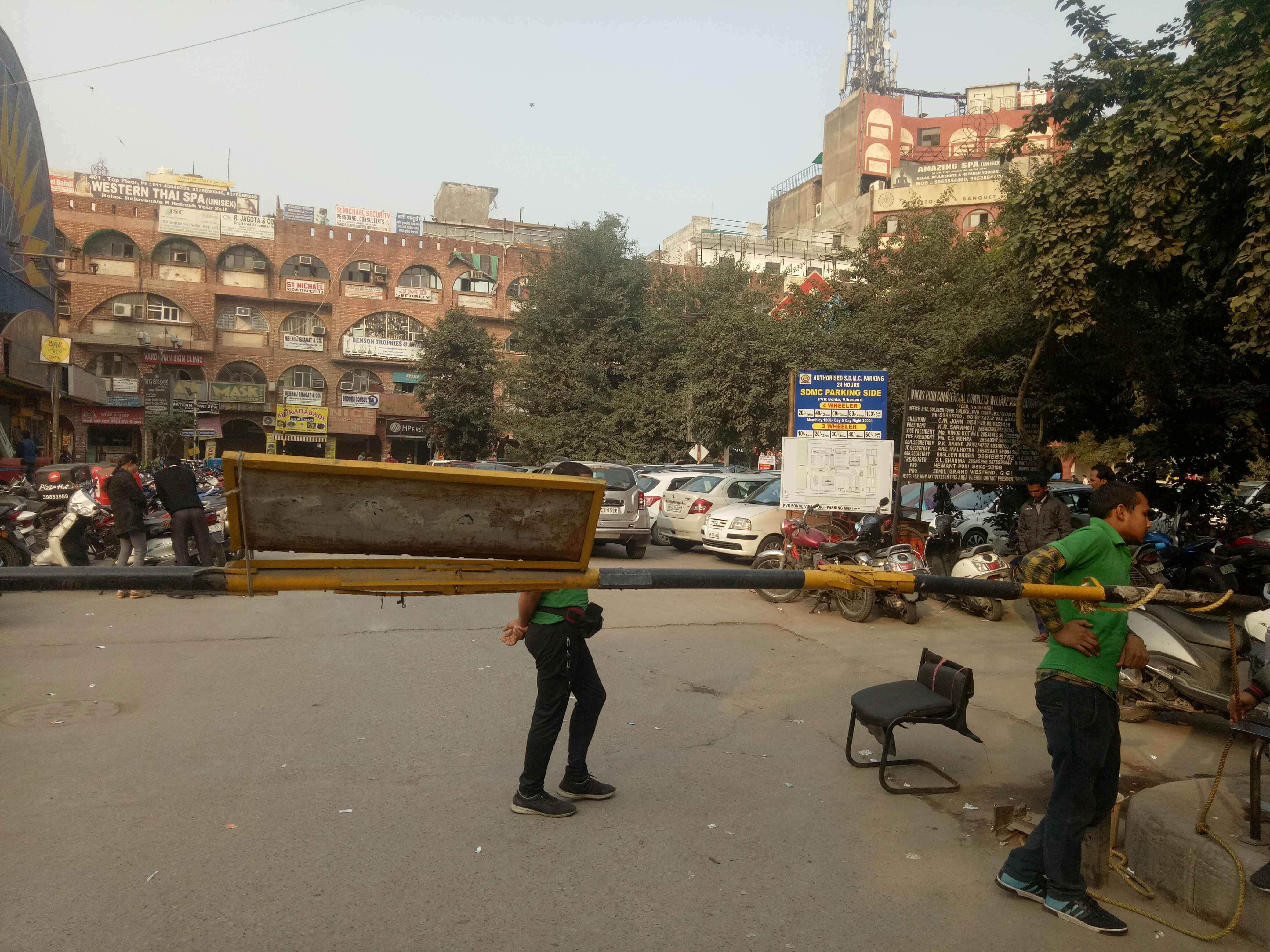 sdmc parking pvr sonia vikaspuri