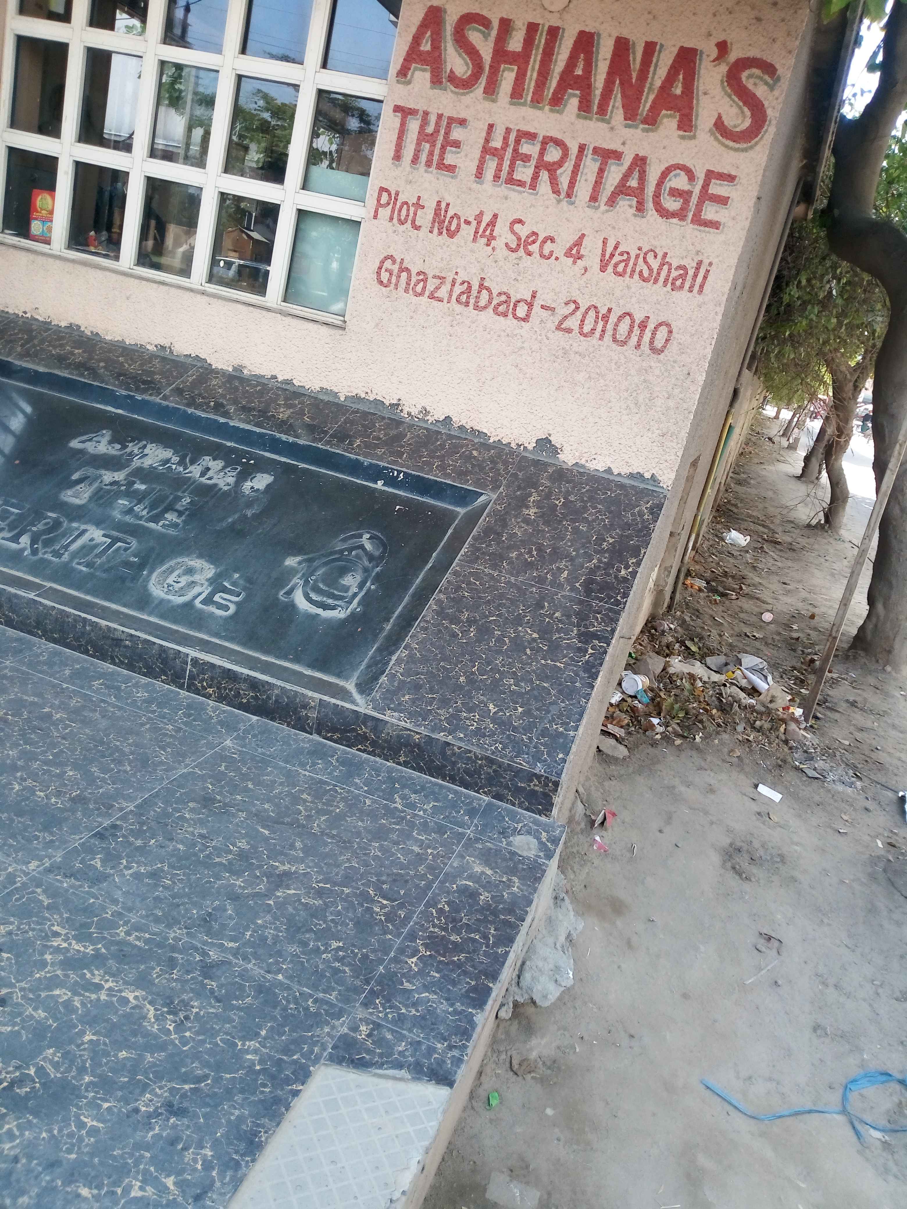 ashiana apartment parking